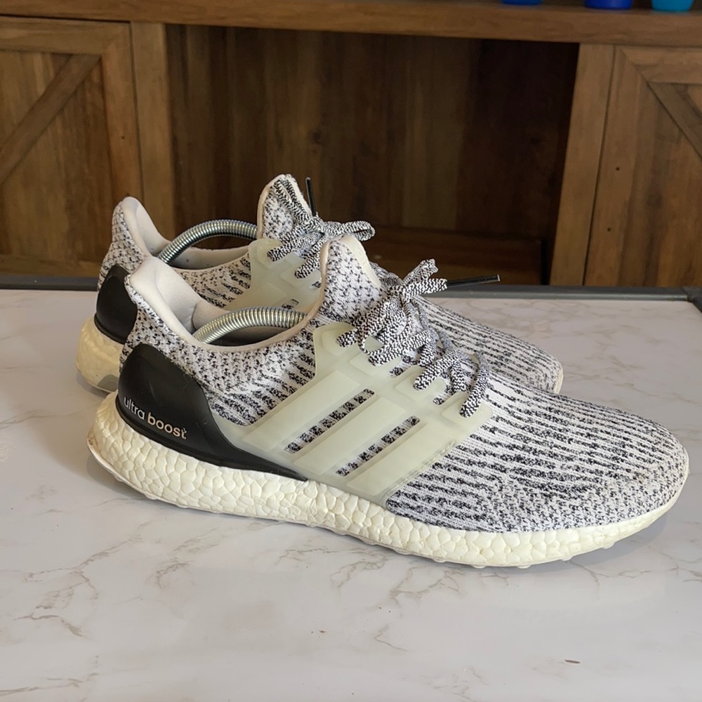 Adidas men’s ultraboost | black and white